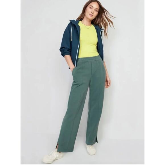 Old Navy Pants - Old Navy High Waisted Dynamic Fleece Wide Leg Pants Green Athleisure NWT